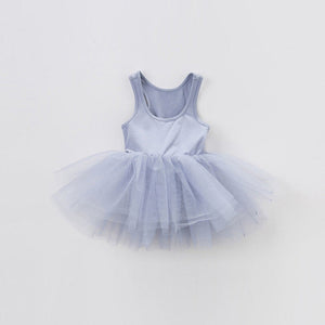 Dress Your Little One in Style with Our Adorable Baby Dresses!