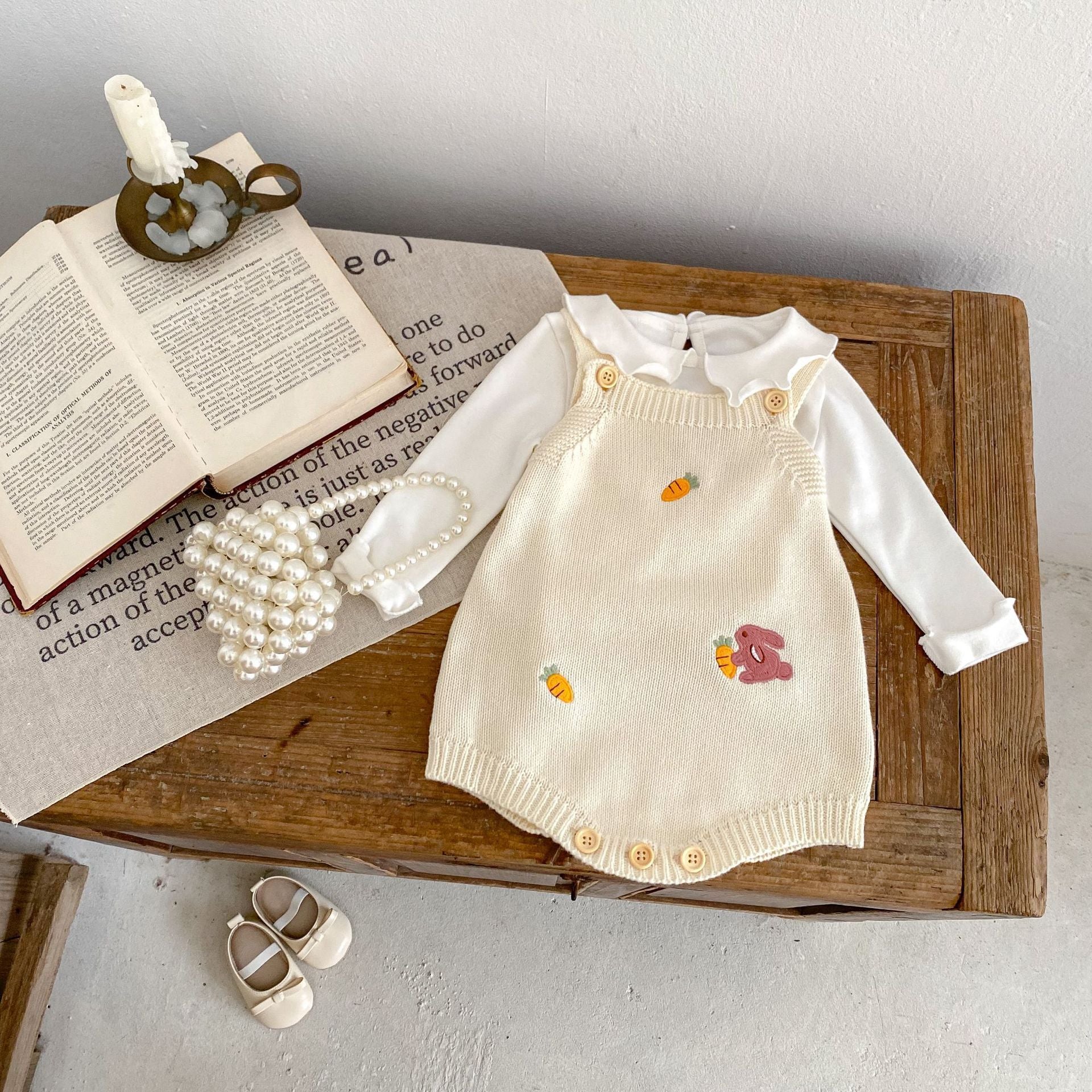 Embroidery Knitted Jacket